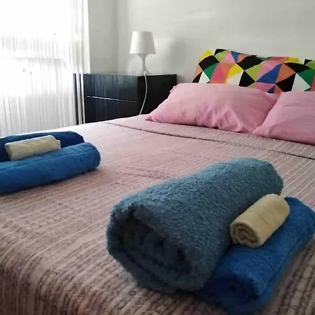 Lovely Flat, Super Connected To The Centre,wifi,4p Apartamento *