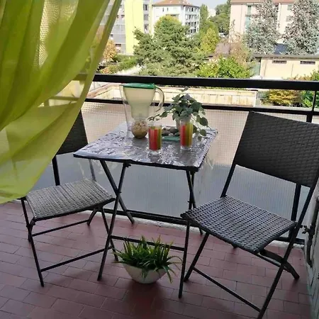 Lovely Flat, Super Connected To The Centre,wifi,4p Apartamento Milán