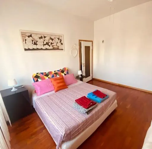 Appartamento Lovely Flat, Super Connected To The Centre,wifi,4p