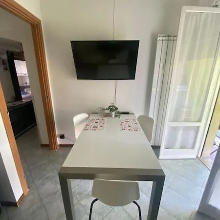 Apartman Lovely Flat, Super Connected To The Centre,wifi,4p